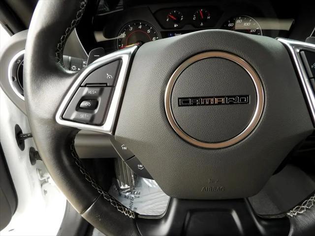 Photo of 2021 Summit White Chevrolet Camaro