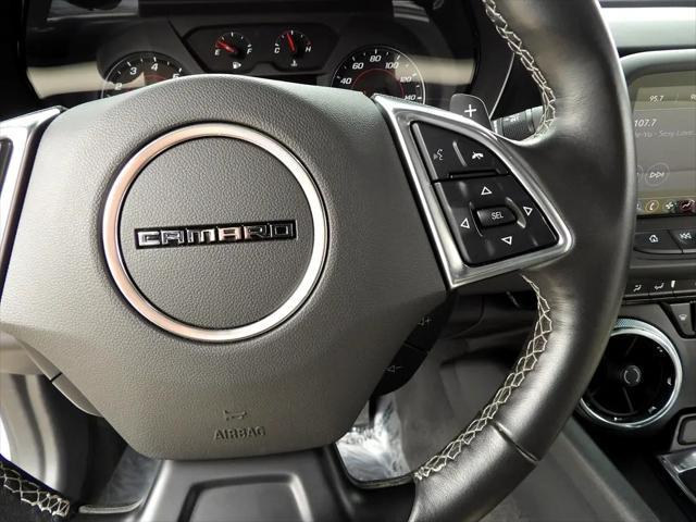 Photo of 2021 Summit White Chevrolet Camaro