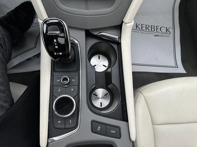 Photo of 2021 Stellar Black Metallic Cadillac XT5