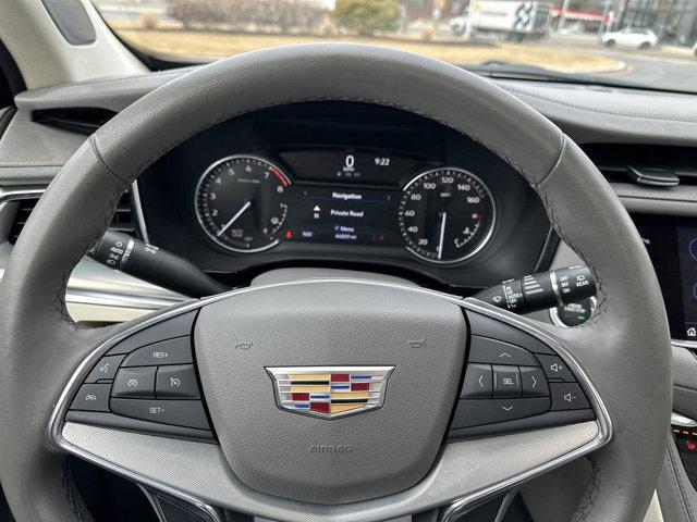 Photo of 2021 Stellar Black Metallic Cadillac XT5