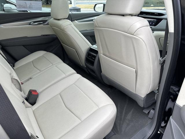 Photo of 2021 Stellar Black Metallic Cadillac XT5