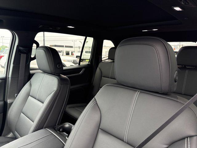 Photo of 2025 Sterling Metallic GMC Acadia