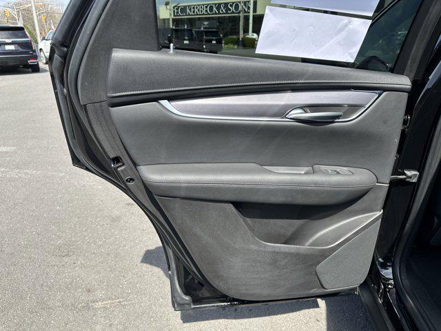 Photo of 2022 Stellar Black Metallic Cadillac XT5