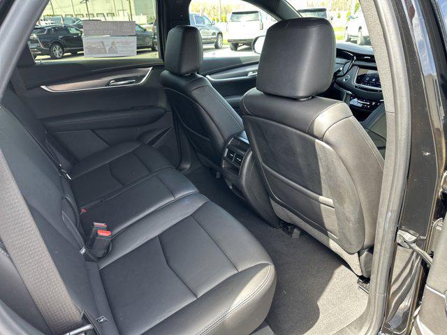 Photo of 2022 Stellar Black Metallic Cadillac XT5