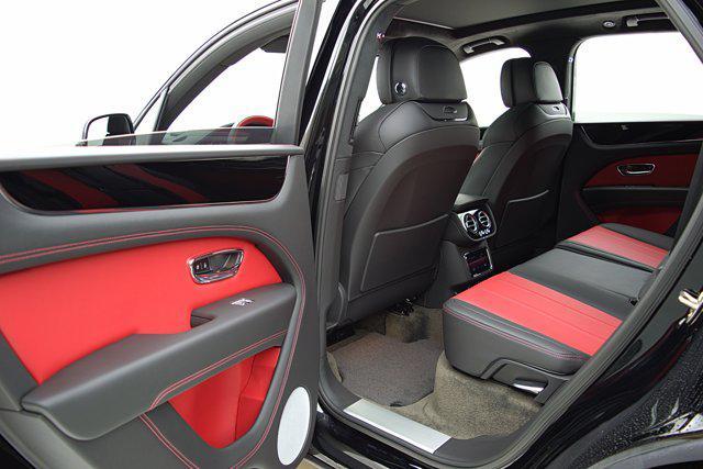 Photo of 2023 Beluga Bentley Bentayga