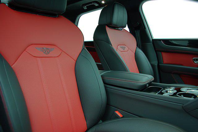 Photo of 2023 Beluga Bentley Bentayga
