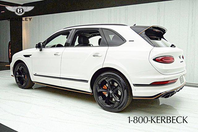 Photo of 2025 Glacier White Bentley Bentayga