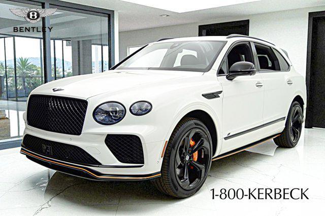 Photo of 2025 Glacier White Bentley Bentayga