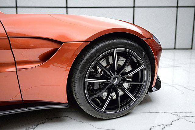 Photo of 2020 Cinnabar Orange Aston Martin Vantage
