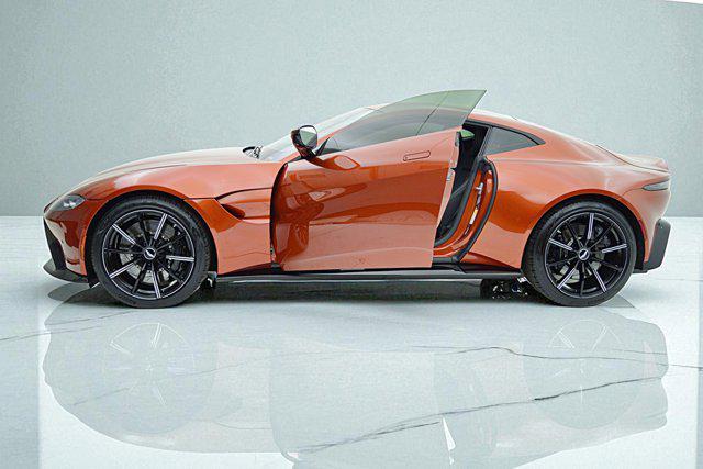 Photo of 2020 Cinnabar Orange Aston Martin Vantage
