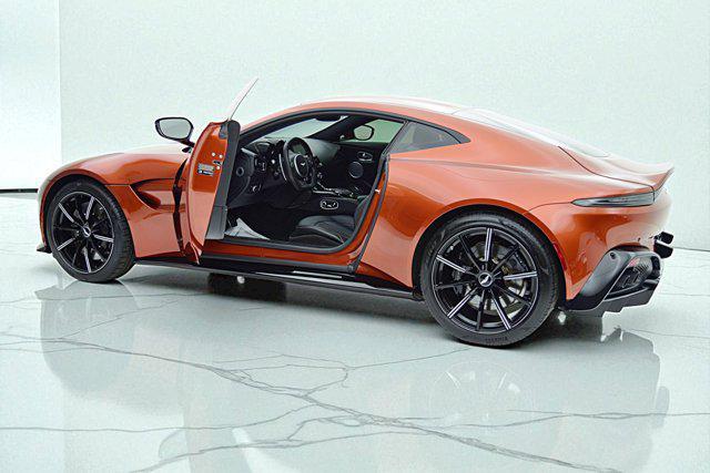 Photo of 2020 Cinnabar Orange Aston Martin Vantage
