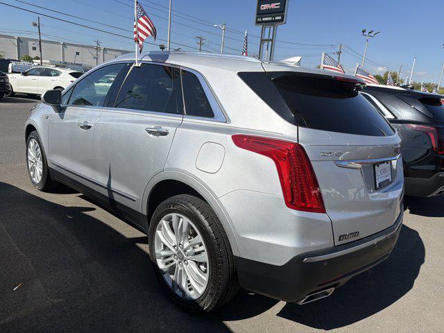 Photo of 2018 Radiant Silver Metallic Cadillac XT5