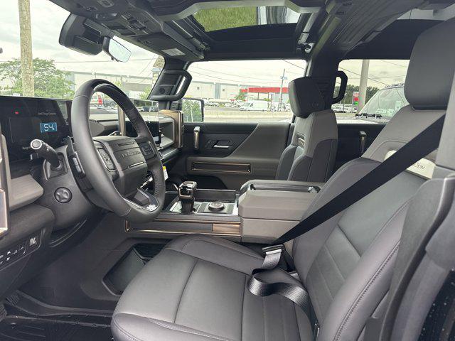 Photo of 2025 Void Black GMC HUMMER EV Pickup