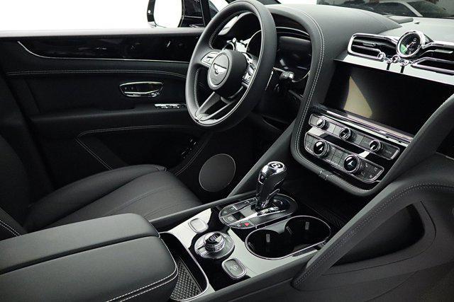 Photo of 2025 Beluga Bentley Bentayga