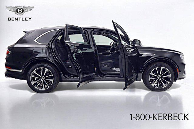 Photo of 2025 Beluga Bentley Bentayga