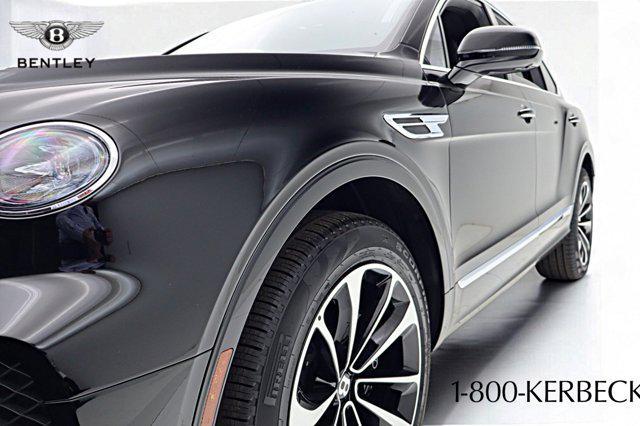 Photo of 2025 Beluga Bentley Bentayga