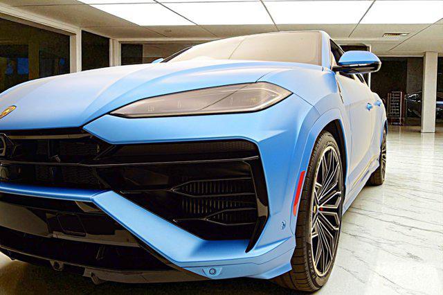 Photo of 2025 Blu Aegir Lamborghini Urus