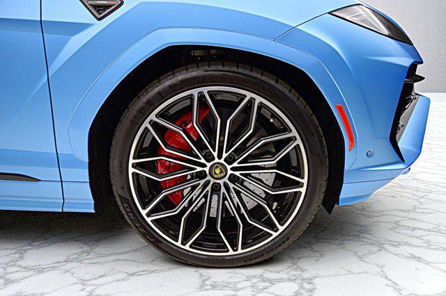 Photo of 2025 Blu Aegir Lamborghini Urus