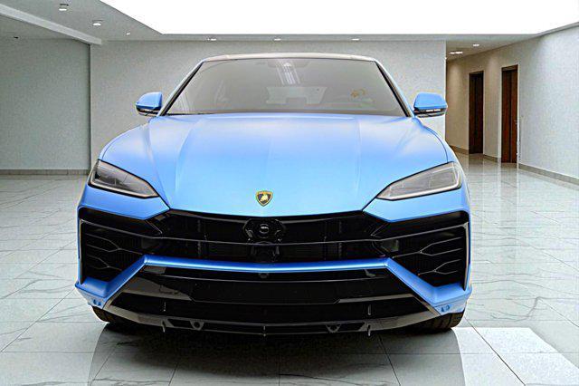 Photo of 2025 Blu Aegir Lamborghini Urus