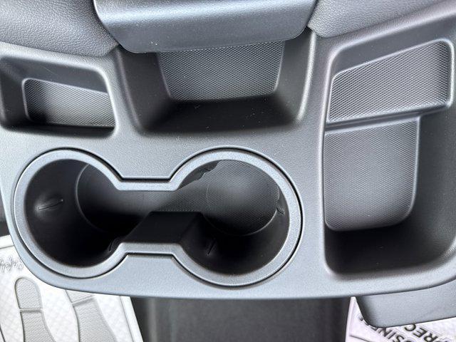Photo of 2025 Summit White GMC Sierra 1500