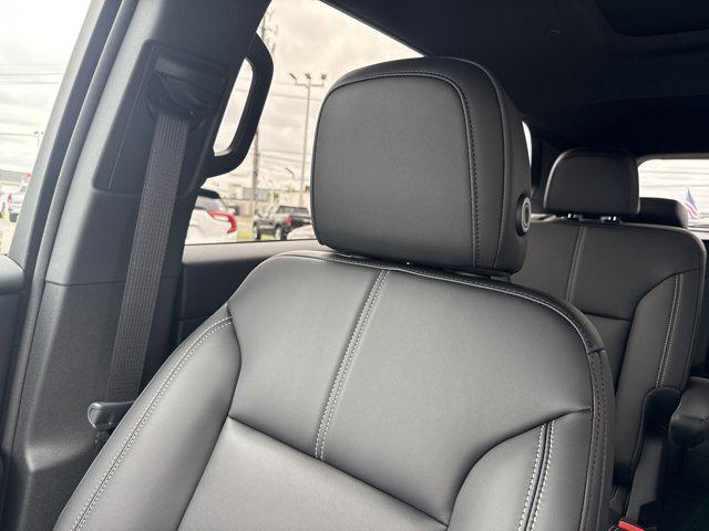 Photo of 2025 Ebony Twilight Metallic GMC Acadia