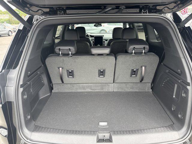 Photo of 2025 Ebony Twilight Metallic GMC Acadia