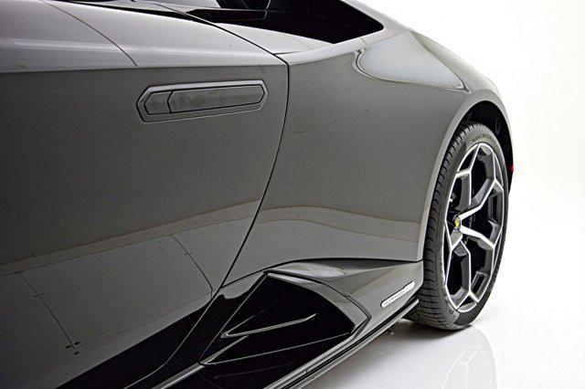 Photo of 2020 Nero Granatus Lamborghini Huracan EVO