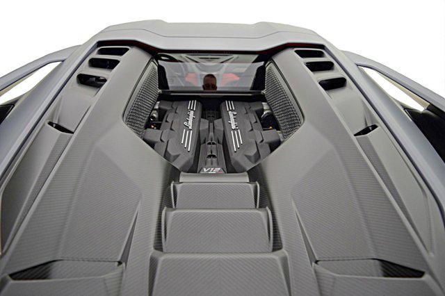 Photo of 2024 Grigio Acheso Lamborghini Revuelto