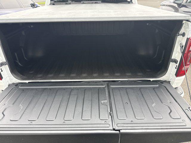 Photo of 2024 Bright White Clearcoat RAM 1500