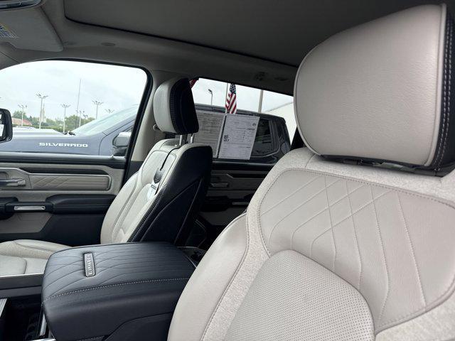 Photo of 2024 Bright White Clearcoat RAM 1500