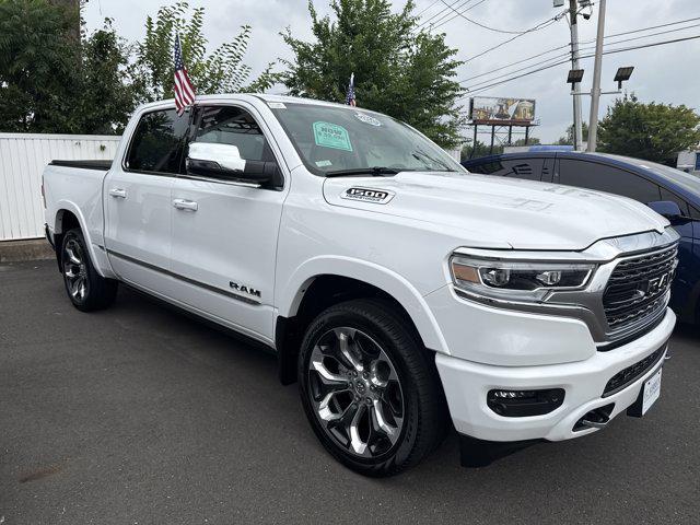 Photo of 2024 Bright White Clearcoat RAM 1500
