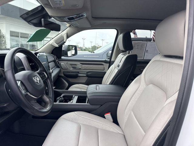 Photo of 2024 Bright White Clearcoat RAM 1500
