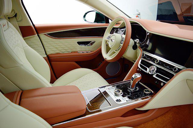 Photo of 2025 Verdant Bentley Flying Spur