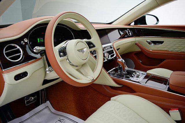 Photo of 2025 Verdant Bentley Flying Spur