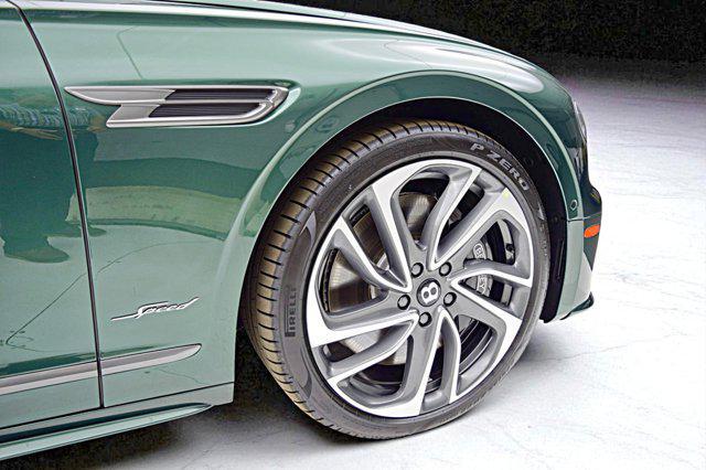 Photo of 2025 Verdant Bentley Flying Spur