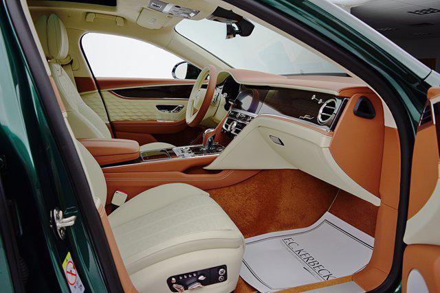 Photo of 2025 Verdant Bentley Flying Spur