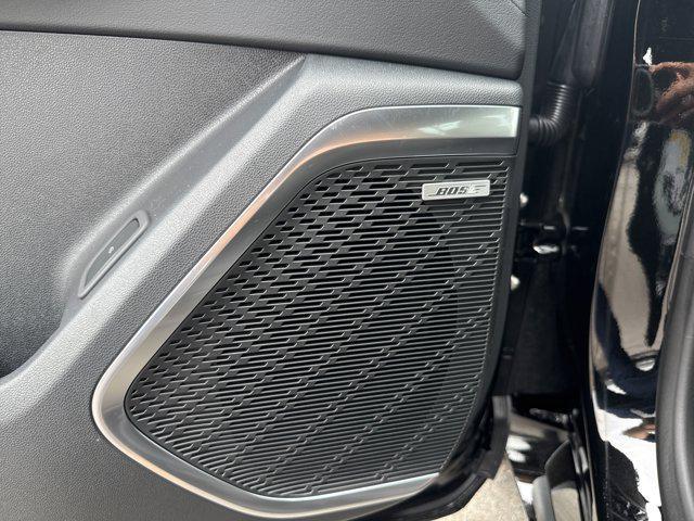 Photo of 2025 Ebony Twilight Metallic Buick Enclave