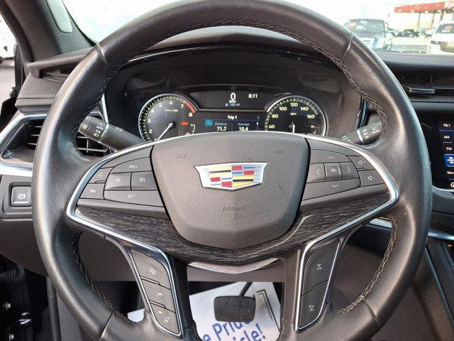 Photo of 2021 Stellar Black Metallic Cadillac XT5