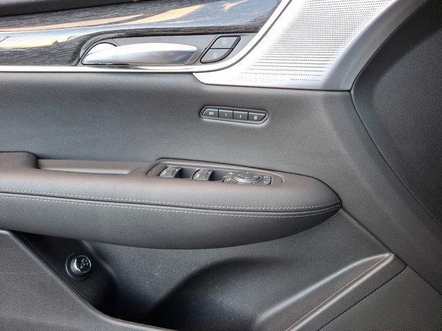 Photo of 2021 Stellar Black Metallic Cadillac XT5
