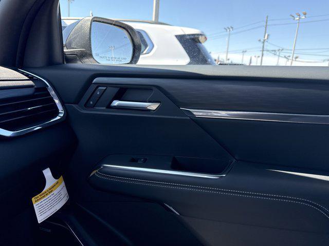 Photo of 2025 Summit White GMC Acadia