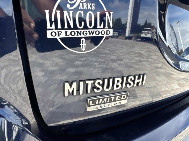 Photo of 2018 Cosmic Blue Metallic Mitsubishi Outlander