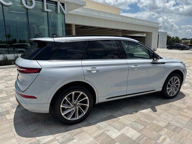 Photo of 2025 Crystal White Lincoln Corsair