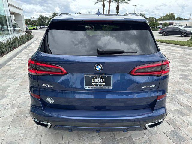 Photo of 2019 Phytonic Blue Metallic BMW X5