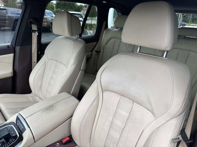 Photo of 2019 Phytonic Blue Metallic BMW X5