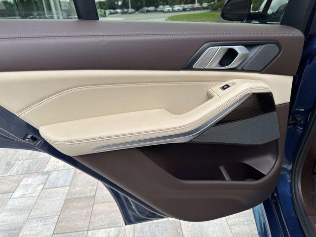 Photo of 2019 Phytonic Blue Metallic BMW X5
