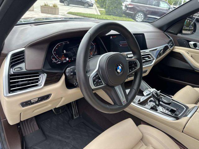 Photo of 2019 Phytonic Blue Metallic BMW X5