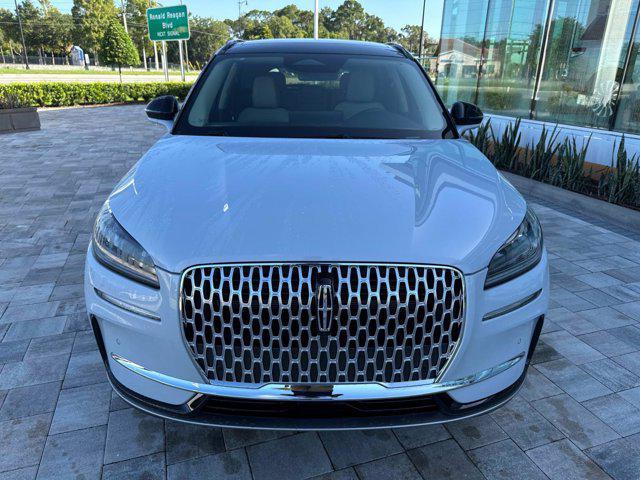 Photo of 2025 Crystal White Lincoln Corsair