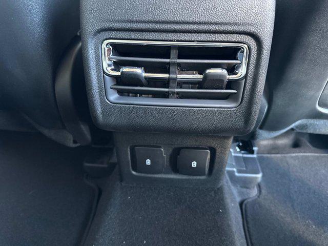 Photo of 2025 Crystal White Lincoln Corsair