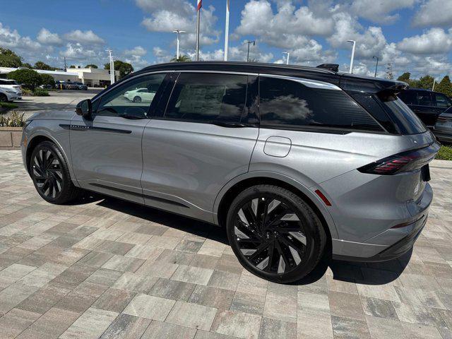 Photo of 2025 Lustrous Gray Metallic Clearcoat Lincoln Nautilus