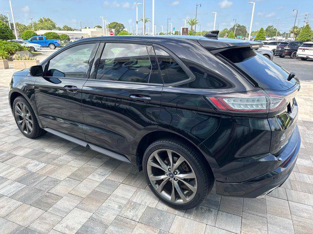 Photo of 2016 Shadow Black Ford Edge